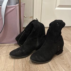Black, almost knee high boots, small heel, worn, 7.5